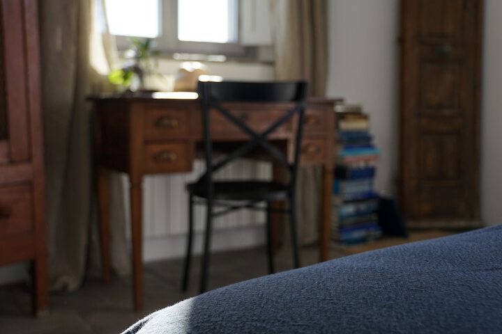Room 18 of 168