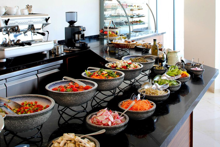 Breakfast/Coffee Service 40 of 53