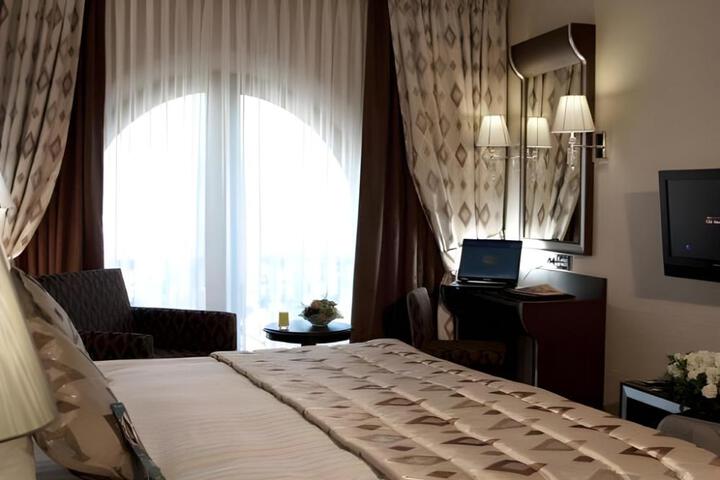 Photo 23
