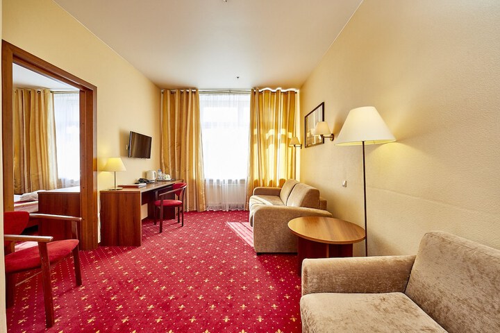 Room 19 of 75