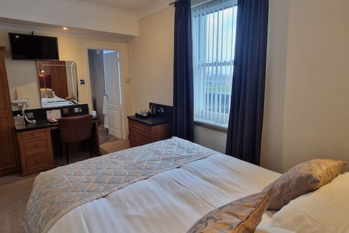 Room 19 of 43