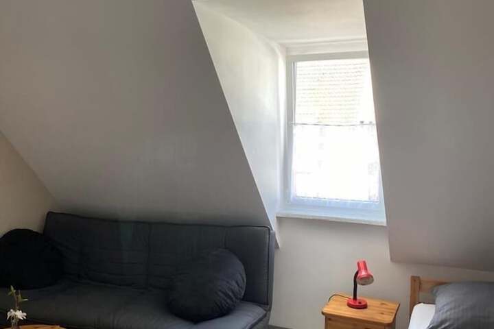 Room 10 of 53