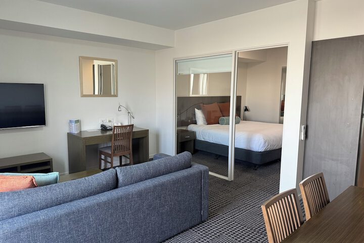 Room 22 of 36