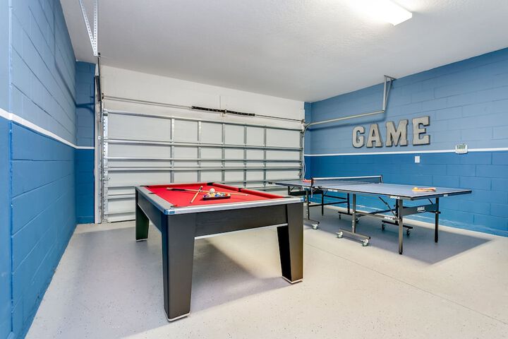 Room 7 of 65