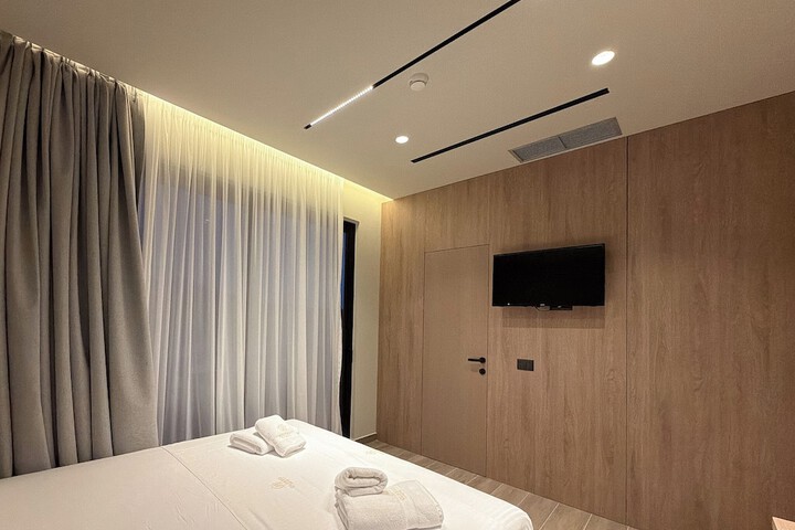 Room 96 of 165