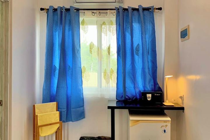 Room 25 of 74