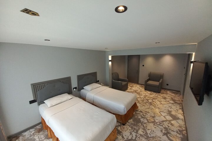 Room 25 of 50