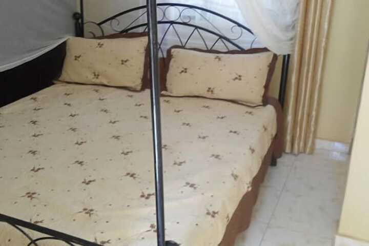 Room 3 of 24