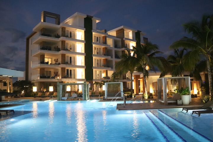 Hotel 105 of 114