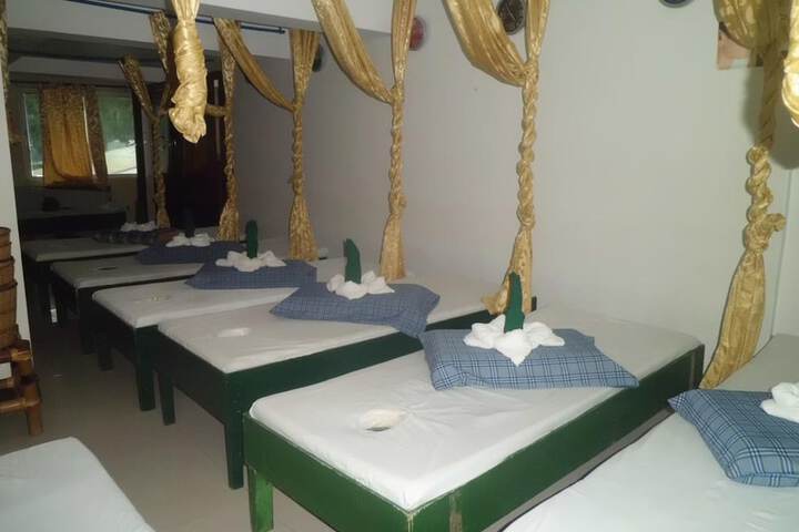 Room 40 of 57