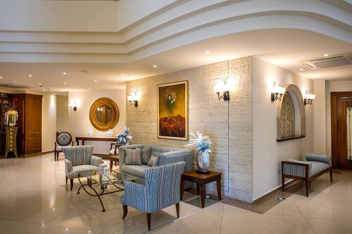 Hotel Interior 4 of 55