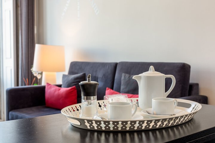 Breakfast/Coffee Service 29 of 36