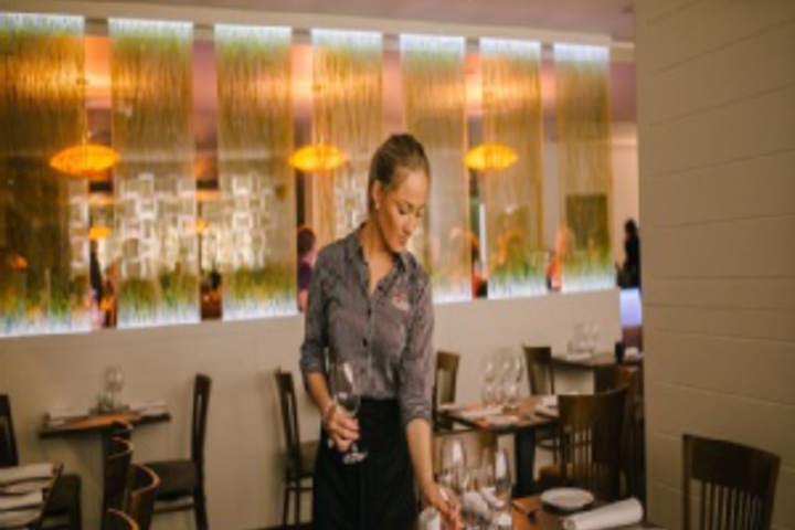 Dining 68 of 204