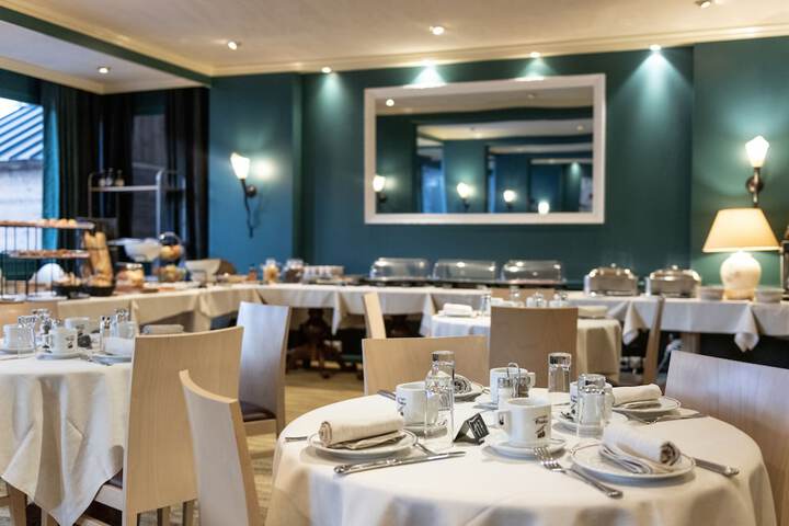 Dining 87 of 128