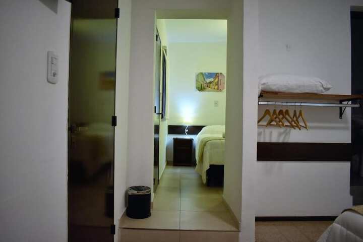 Room 26 of 62