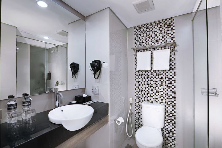 Room 14 of 22