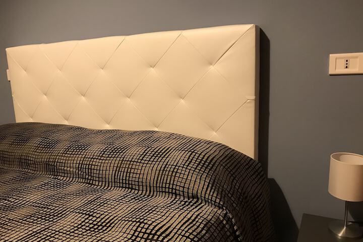 Room 16 of 32