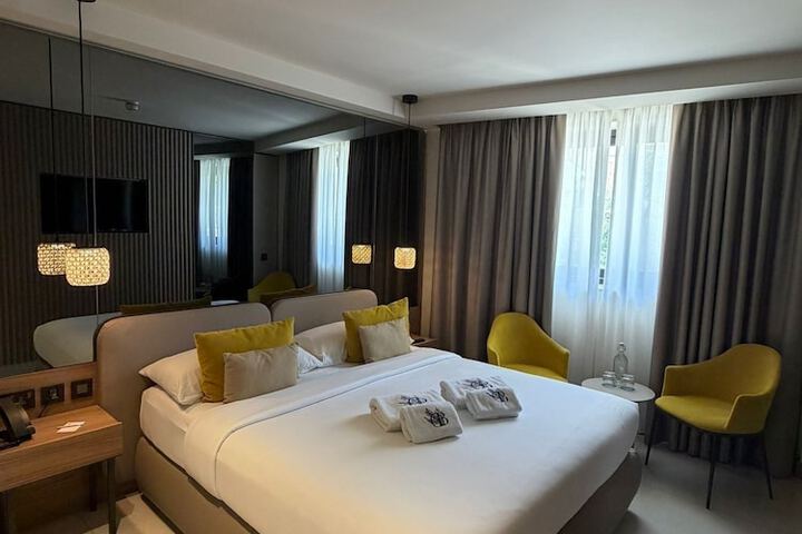 Room 51 of 109