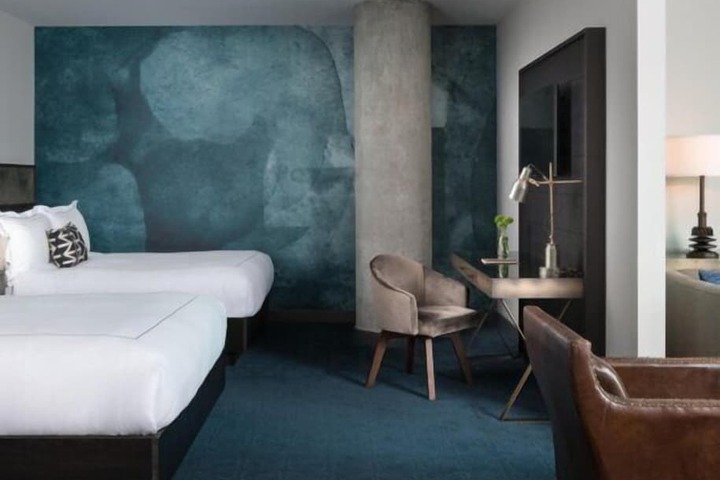 Room 33 of 121