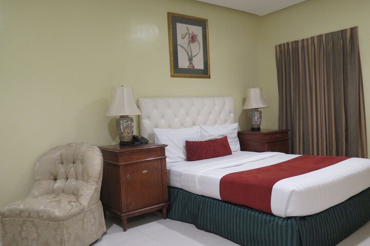 Room 14 of 39