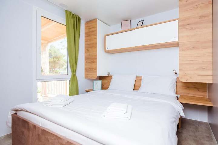Room 4 of 21