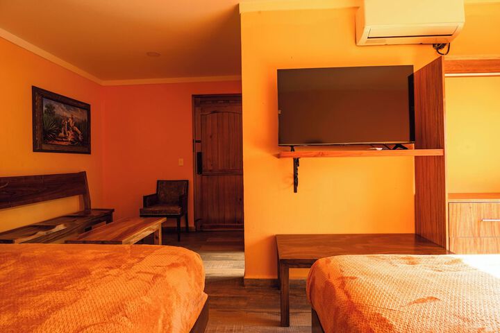 Room 25 of 71