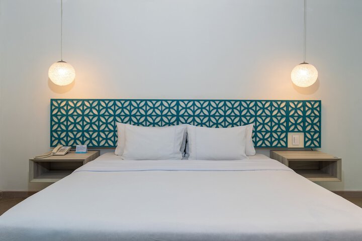 Room 42 of 87