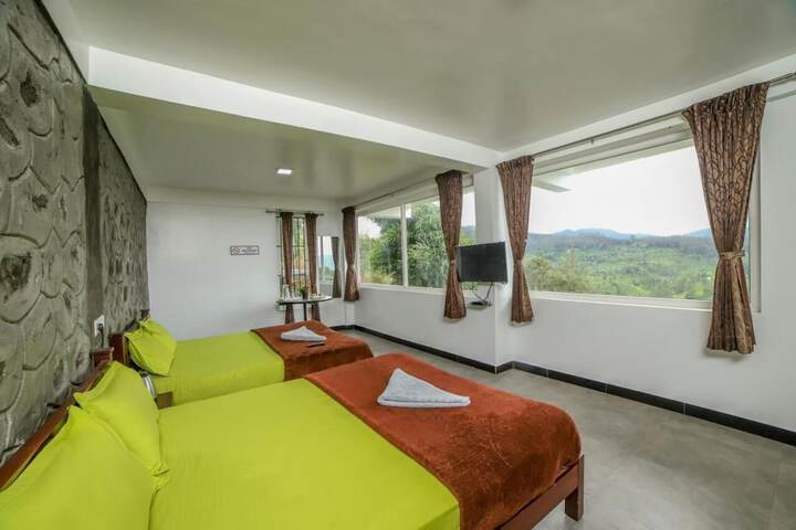 Room 6 of 21