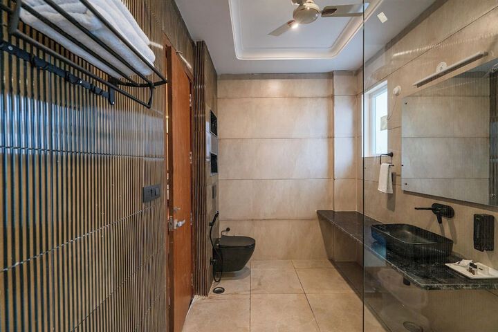 Room 15 of 45