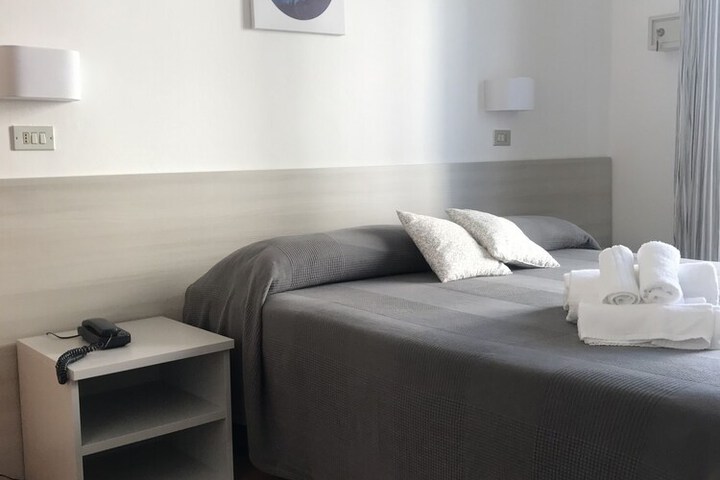 Room 29 of 51
