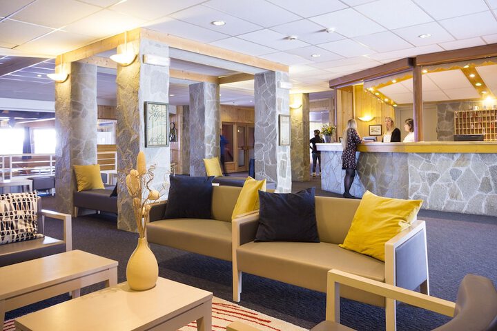 Hotel Lobby