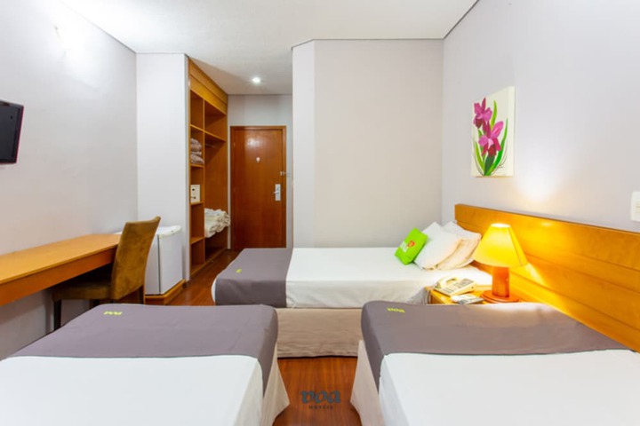Room 5 of 35