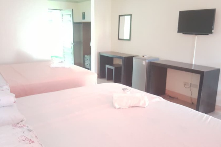 Room 17 of 57