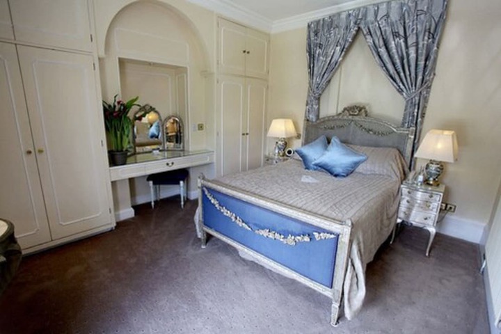 Room 14 of 51