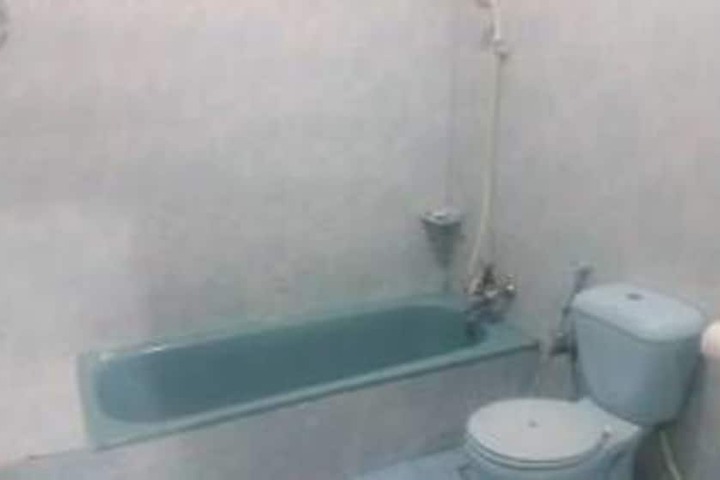 Room 12 of 17