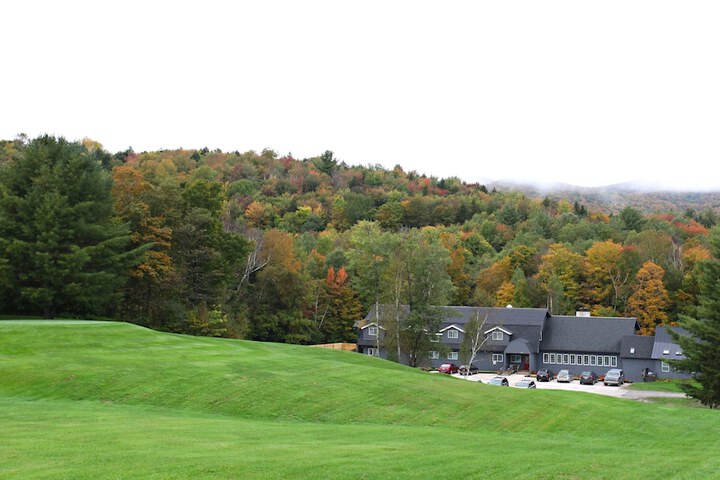 Hotel 74 of 77