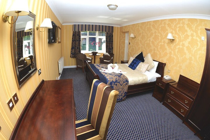 Room 30 of 94