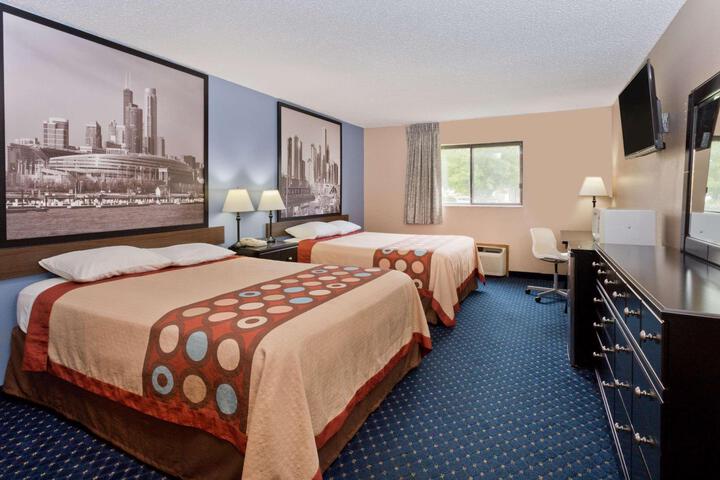 1 King Bed Business Room (6 of 16)