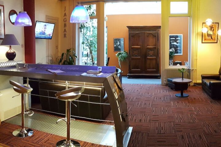 Lobby Entry