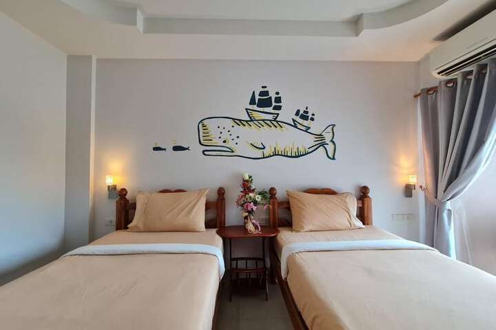 Room 18 of 47