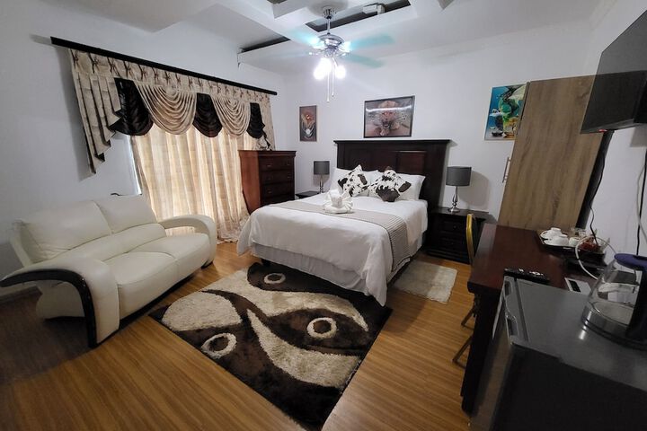 Room 9 of 52
