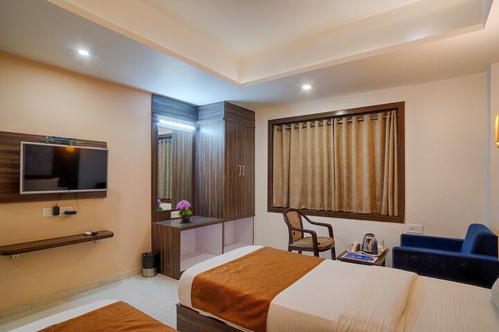 Room 29 of 61