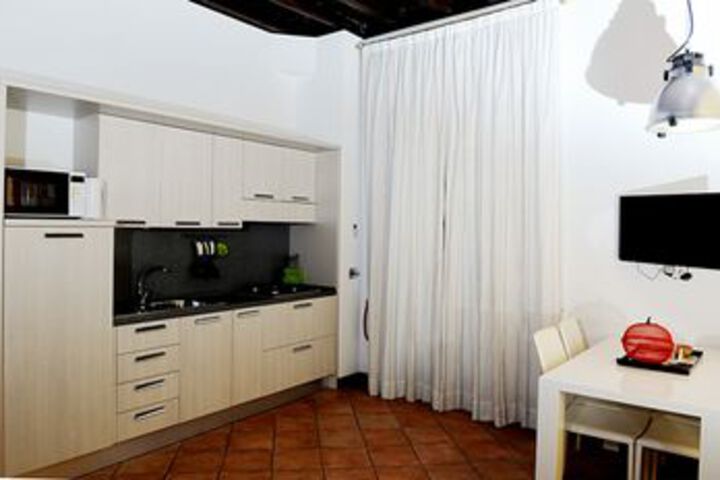 Room 75 of 91