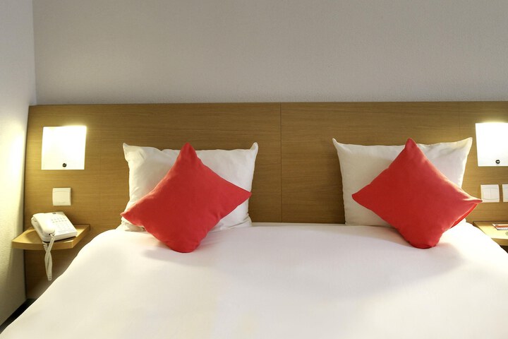 Room 9 of 67