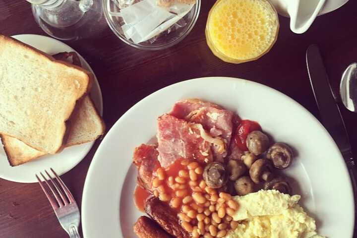 Breakfast/Coffee Service 43 of 60