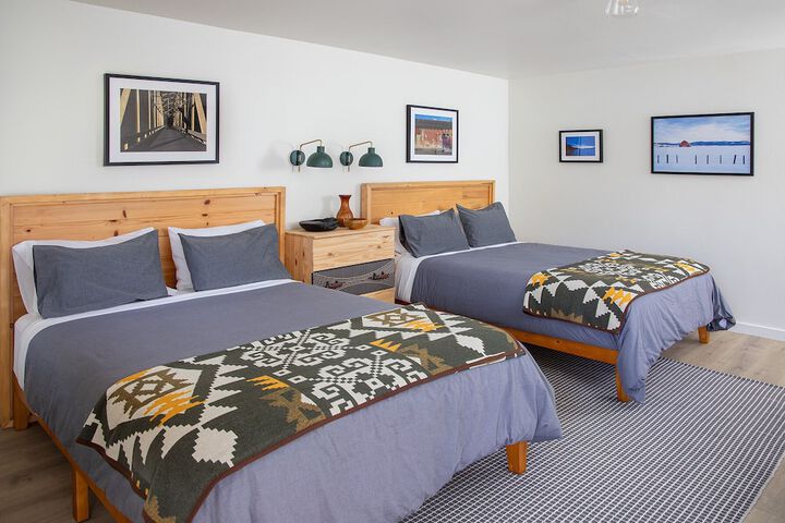Room 8 of 38