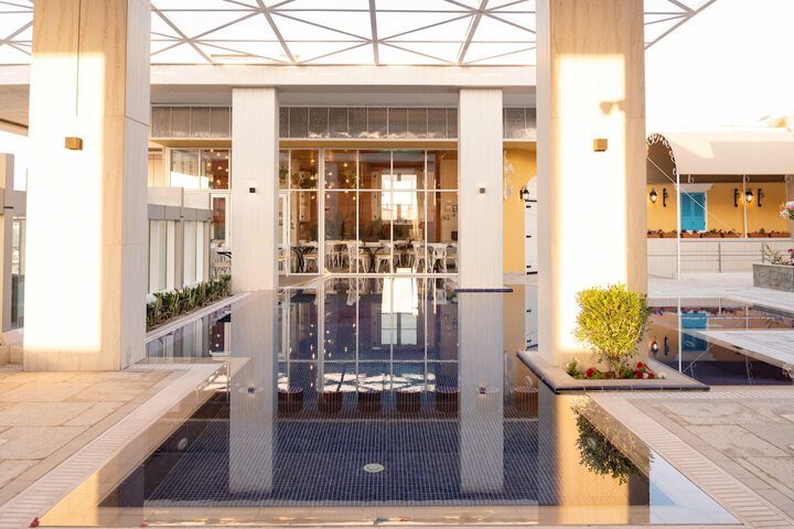 Pool 53 of 79