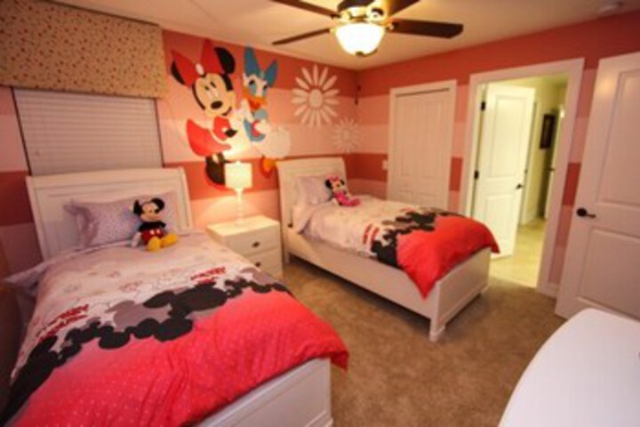 Room 15 of 24