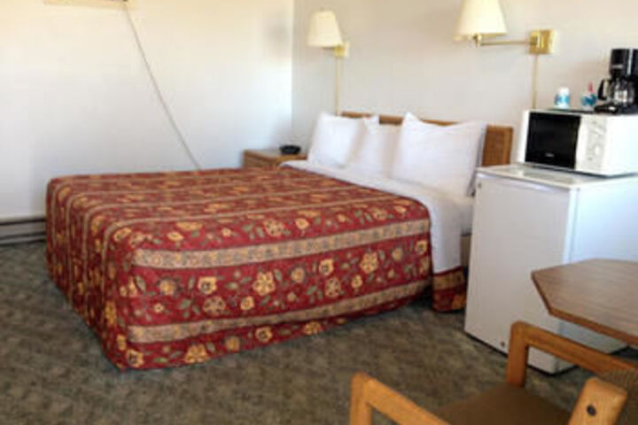 Room 5 of 7