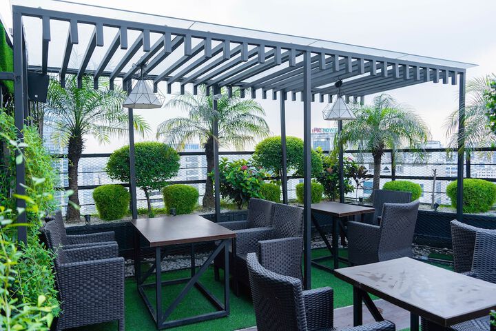 Terrace/Patio 33 of 58
